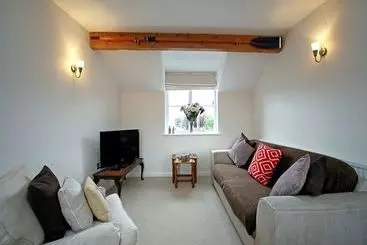 آپارتمان‌های توریست‌ها Orchard Cambridge Apartment