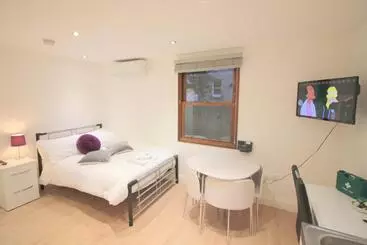 Pension  Cambridge City Rooms By Paymán Club