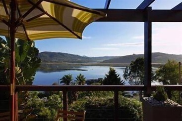 Дом Phantom View River Resort