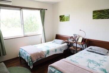 Guest House Diamond   Hostel