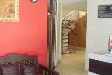 فندق Real Colonial