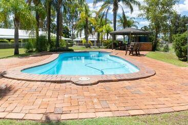 Мотель Chinchilla Great Western Motor Inn