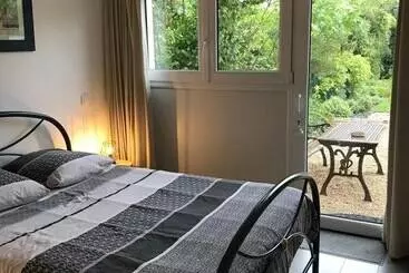 Bed and Breakfast Lavoisier