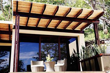 ホテル Las Flores Resort