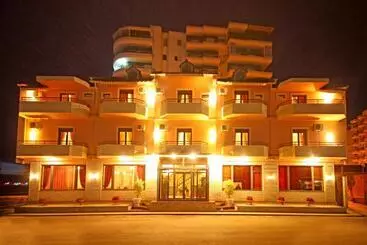 هتل Primavera