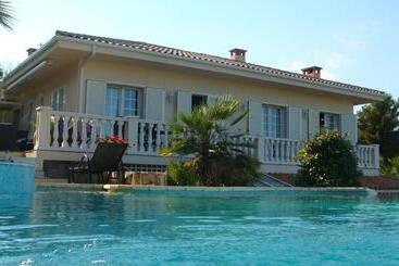 Villa Manù B&b Chambre D'hote