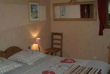 Nocleg ze śniadaniem Chambre D Hôtes Les Crets