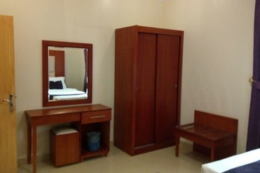 בית מלון כפרי Almuhaidb Tahliya Olaya