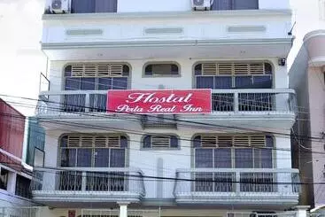 ホテル Hostal Perla Real Inn