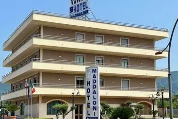 Hotel Maddaloni