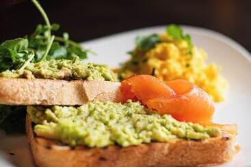 هتل The Huntsman Inn