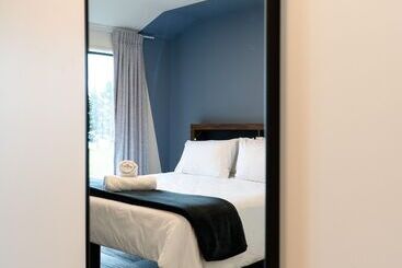 Otel Haka House Wellington