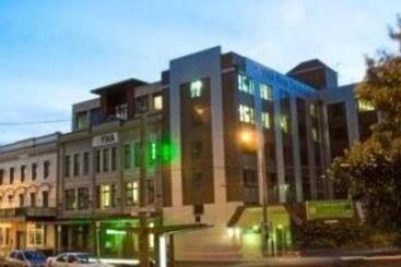 هتل Haka House Wellington