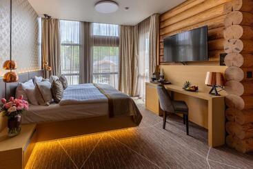 فندق Avalon Resort & Spa