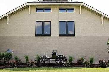 בית מלון כפרי Clock Tower Inn Berne