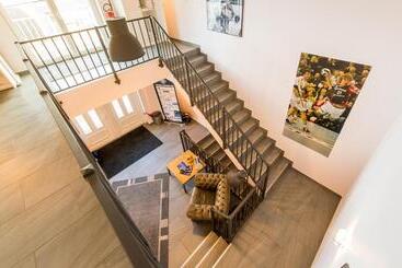 ホテル Flensburg Akademie