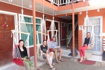 酒店 & Hostel Sloth Backpackers