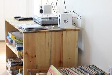 هتل White Mountains Hostel