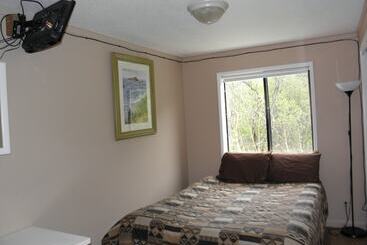 Sea Haven Motel & Guest House