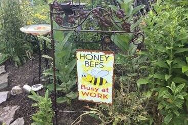 Szálloda Burleys Gardens And Suite