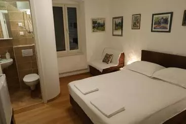 ホテル Malena Palace Experience