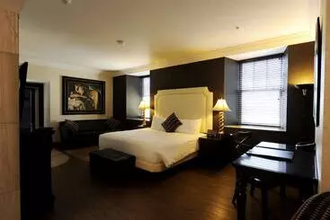Hotel Stone Mill Inn