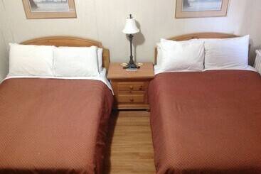 בית מלון כפרי The Algonquin