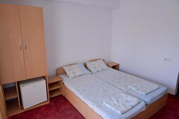 住宿加早餐 Vila Gymy