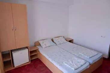 Bed and Breakfast Vila Gymy