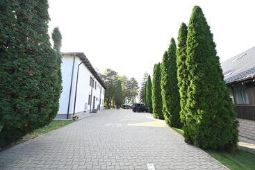 هتل Conacul Domnesc