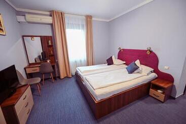 فندق Conacul Domnesc