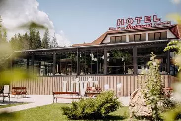 Hotelli Lacu Rosu
