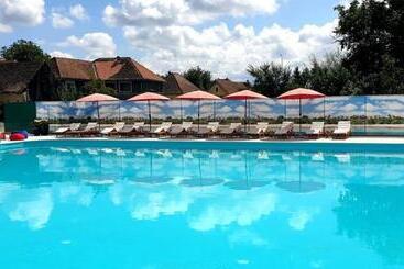 Отель Palatul Brukenthal Avrig