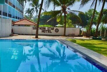 בית מלון כפרי Southern Star