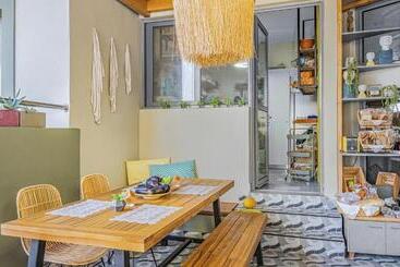 בית מלון כפרי Sunshine Studios