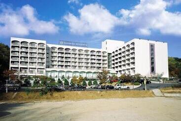 酒店 Hanwha Resort Baegam Hot Springs