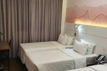 Hotel Intercity Cidade Baixa