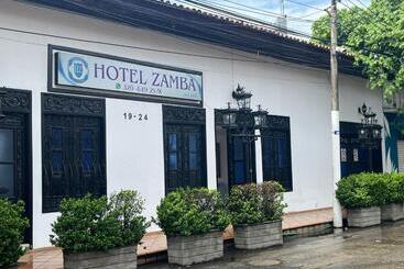 ホテル Zamba