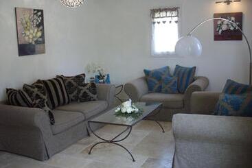 Aamiaismajoitus (B&B) Domaine Lafayette