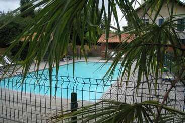 ベッドアンドブレックファースト Le Ch Tipanier