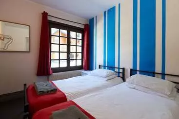 هاستل Chamonix Lodge