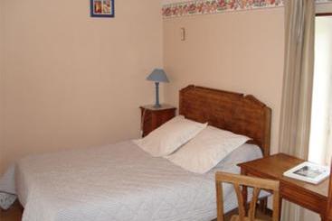 مبيت وإفطار Chambres D'hôtes Côté Campagne