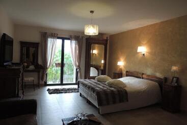 Bed and Breakfast Château Serigues