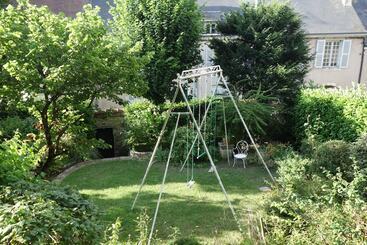 ベッドアンドブレックファースト Le Fassardy