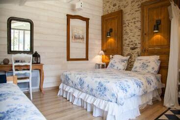 צימר Les Chambres De La Forge Des Collines