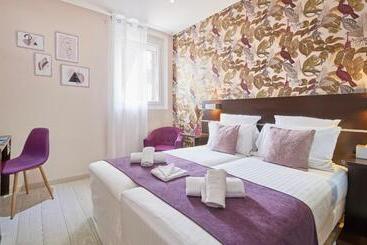 Szálloda Du Vieux Port