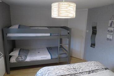 ベッドアンドブレックファースト Chambres D'hotes La Maison Neuve