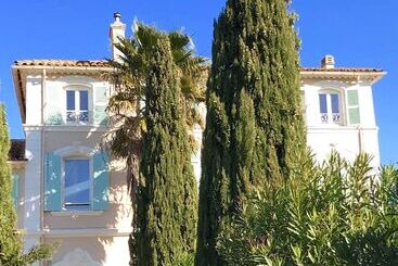 Bed and Breakfast Domaine De L'aufrene