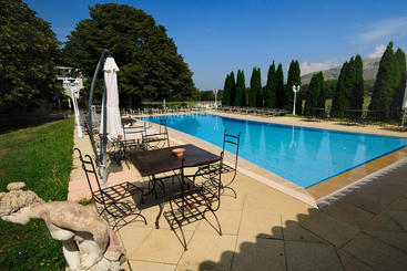 민박 Domaine De Majastre