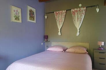 Bed and Breakfast Domaine La Sauzette